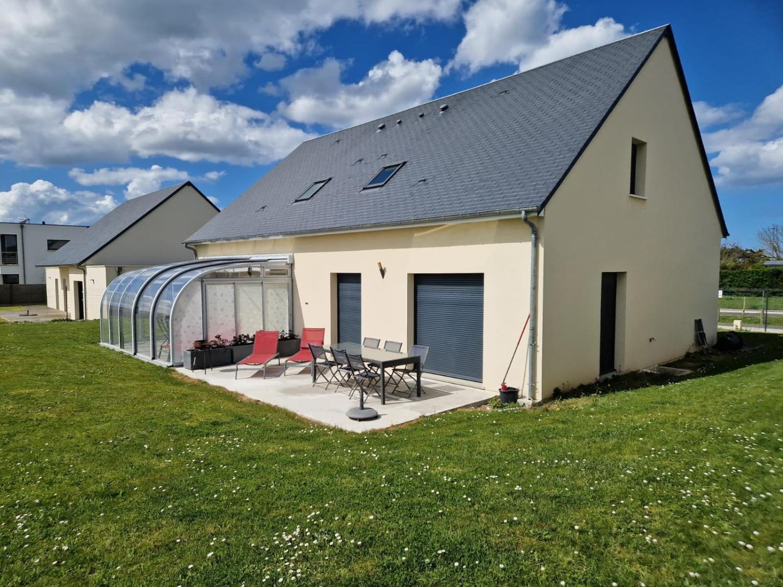 Sherman & Willy Jeep - 2 Maisons De Vacances, 4Min A Pied De La Plage - Parking Prive - Wifi Gratuit - Terrasse - Calme Saint-Come-de-Fresne Exterior foto