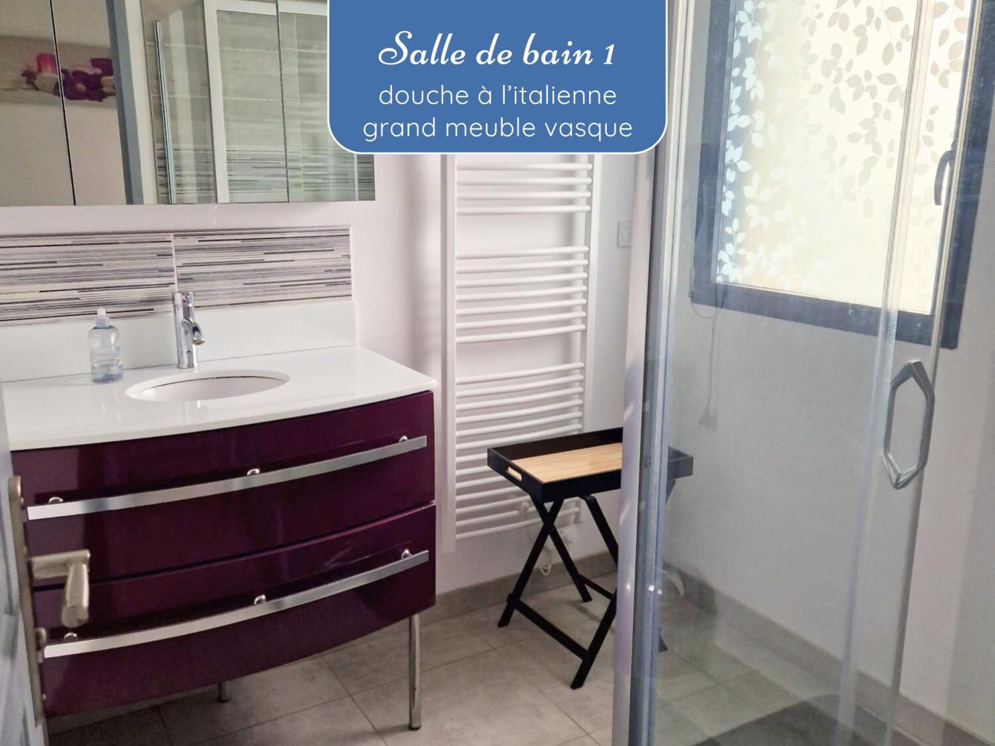 Sherman & Willy Jeep - 2 Maisons De Vacances, 4Min A Pied De La Plage - Parking Prive - Wifi Gratuit - Terrasse - Calme Saint-Come-de-Fresne Quarto foto
