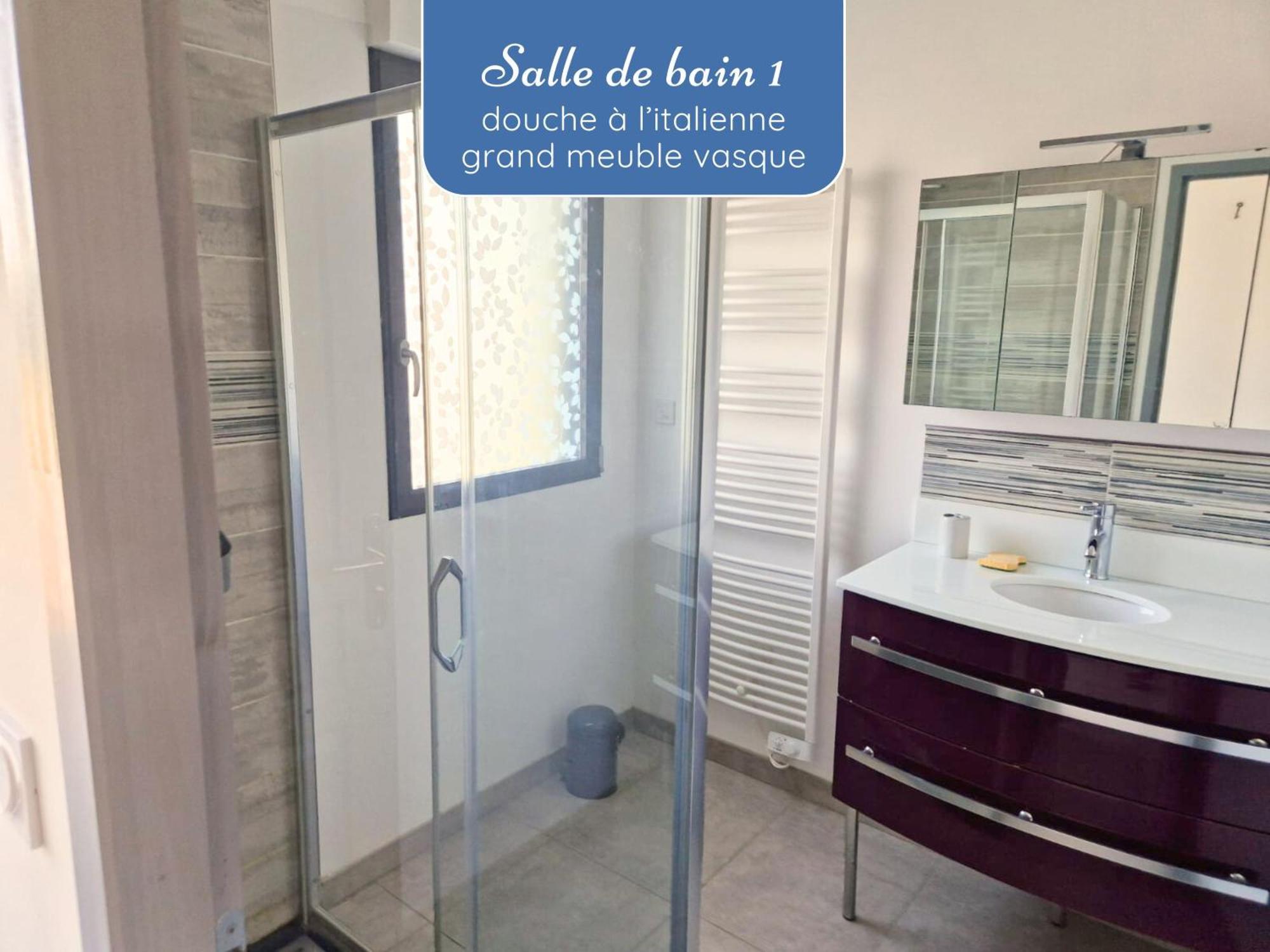Sherman & Willy Jeep - 2 Maisons De Vacances, 4Min A Pied De La Plage - Parking Prive - Wifi Gratuit - Terrasse - Calme Saint-Come-de-Fresne Quarto foto