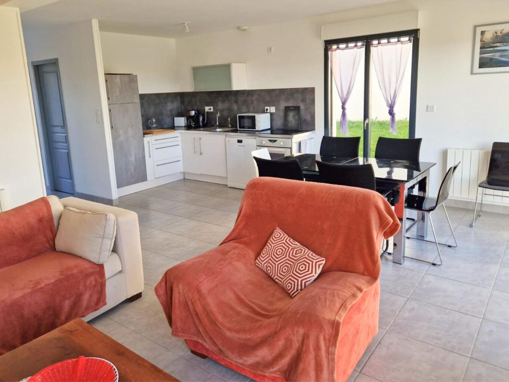 Sherman & Willy Jeep - 2 Maisons De Vacances, 4Min A Pied De La Plage - Parking Prive - Wifi Gratuit - Terrasse - Calme Saint-Come-de-Fresne Quarto foto